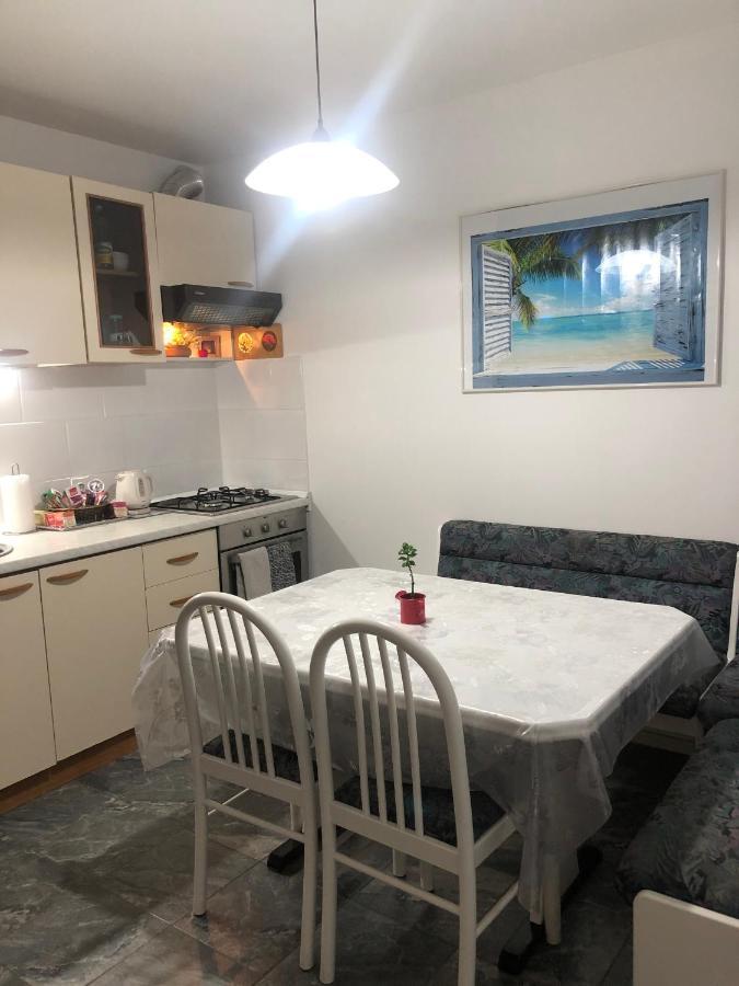 Apartments Dajcic فرازدينسكي توبليسي المظهر الخارجي الصورة