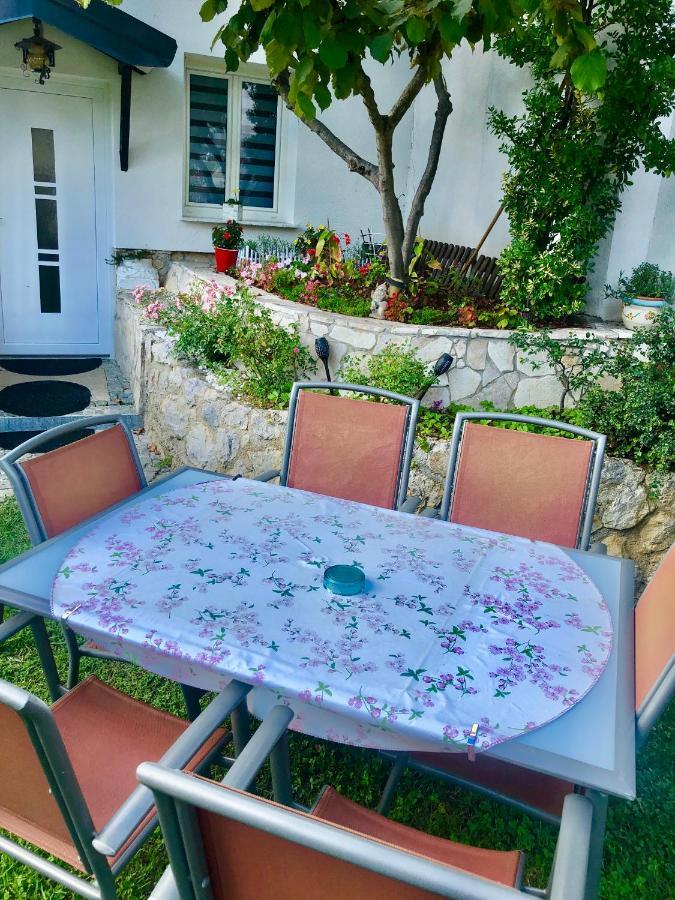 Apartments Dajcic فرازدينسكي توبليسي المظهر الخارجي الصورة